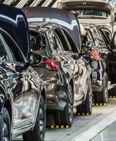 hsbcden-turk-otomotivine-iki-tarafli-ileti-k-rlar-zayif-gaye-fiyatlar-artiyor-y2Bz1rCW.jpg
