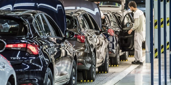 Türk Otomotivine Yeni Rakip: Sektör Alarm Veriyor