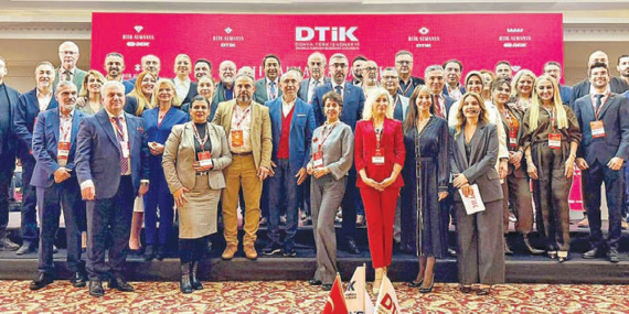 Gümrük ve vize çözümü için diaspora baskı yapsın