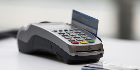 Harcamalar artıyor, kartlı ekonomi büyüyor: Nakit çekimde işlem sayısı düştü, hacim hızla yükseldi