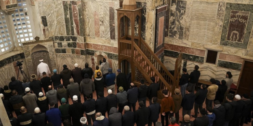 ilk-teravih-bugun-mu-yarin-mi-2026-teravih-namazi-ne-zaman-saat-kacta-T5StPwyB.png