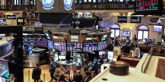 New York borsası ABD’nin büyüme verisinin ardından düşüşle açıldı