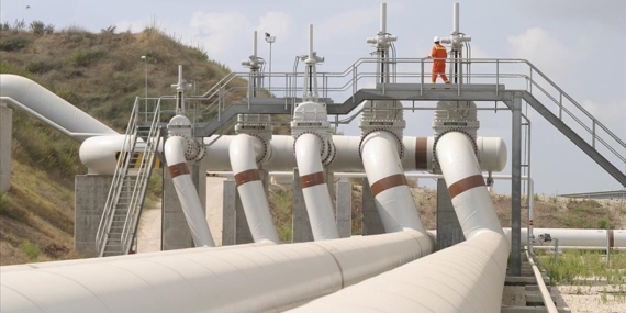 Enerji Denkleminde Yeni Hat: Türkiye–Suriye Vurgusu Ve BlackRock Teması Aynı Günde Gündemde