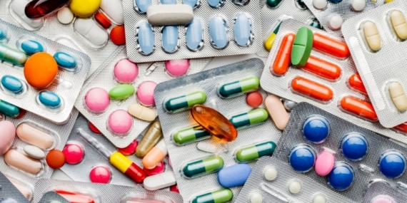 TRUMP Sağlımıza El Attı; İthal İlaçlara Yüzde 100 Vergi