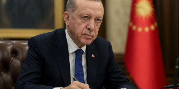 Sencer Solakoğlu’ndan Beyaz Et Şirketlerine Kayyum Kararıyla İlgili Dikkat Çeken İddia