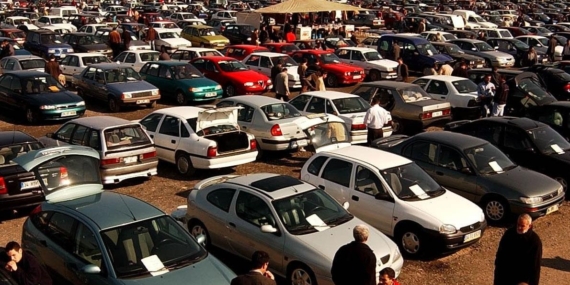 GENÇLER OTOMOBİLDEN UZAKLAŞIYOR: OTOMOTİV SEKTÖRÜNDE YENİ DÖNEM BAŞLIYOR